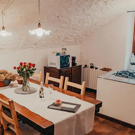 Al Civico 2 - Rustico Con Privata - Piscina - Sauna - Hammam - Free Wi-fi Nyaraló *