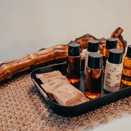 Experience In Valle Varaita - Rustico Con Privata - Piscina - Sauna - Hammam - Free Wi-fi * Brossasco