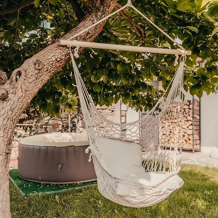 Al Civico 2 - Rustico Con Privata - Piscina - Sauna - Hammam - Free Wi-fi * Brossasco